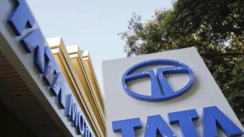 Tata Company Will Make iPhones In India - Check Details